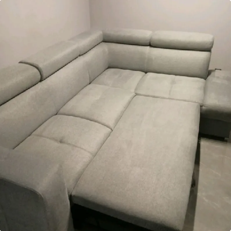 Kanapa po praniu ekstrakcyjnym